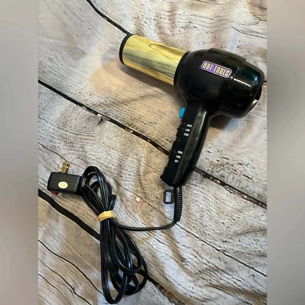 Hot Tools 1084 Professional‎ AC Motor Blow Dryer 1600 Watts Gold Plated Barrel
